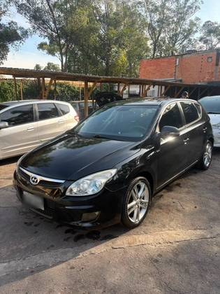 HYUNDAI I30 2.0 MPI 16V GASOLINA 4P MANUAL